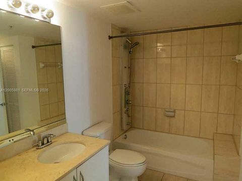 Tiny photo for 1750 N Bayshore Dr #2909, Miami, FL 33132 (MLS # A12005981)