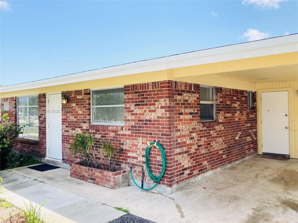 Photo of 3808 Gull Rd, Palm Beach Gardens, FL 33410 (MLS # A11795970)