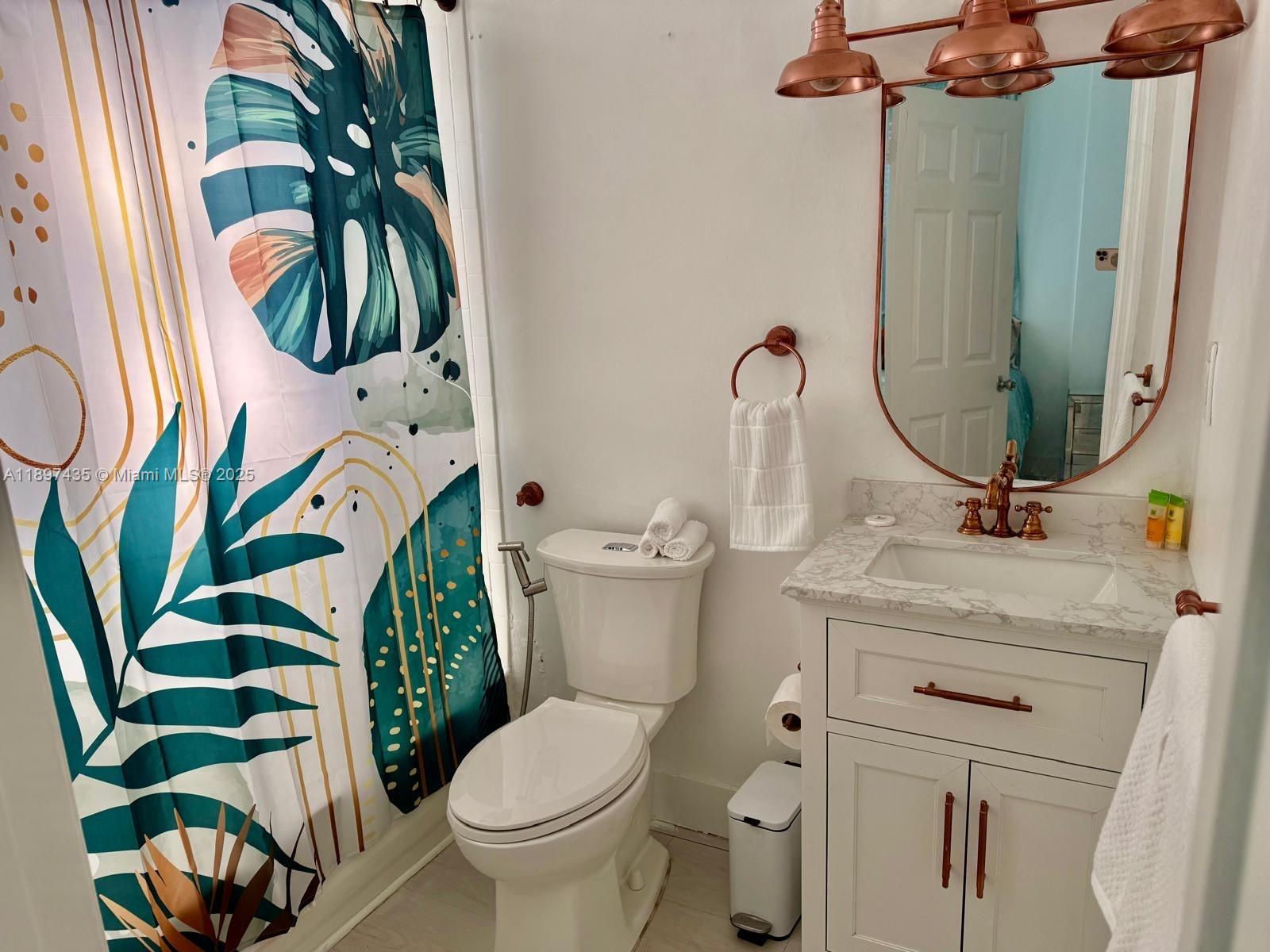 1342 DREXEL CONDO - Residential