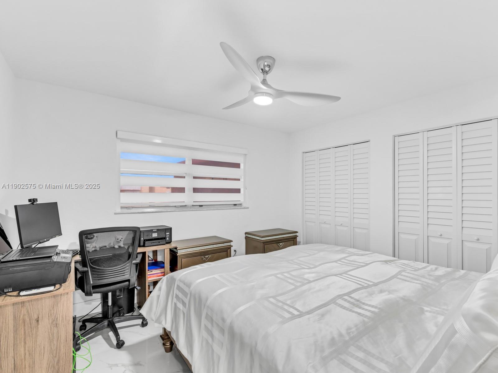 PALM-EAST GARDENS CONDO - Residential