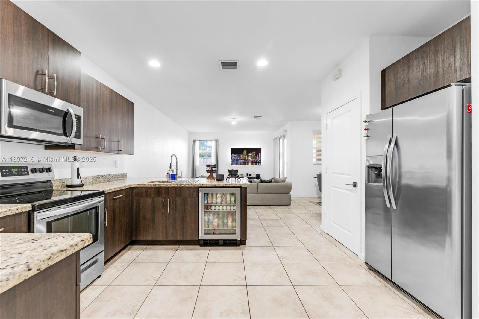 1426 SE 24th TERRACE