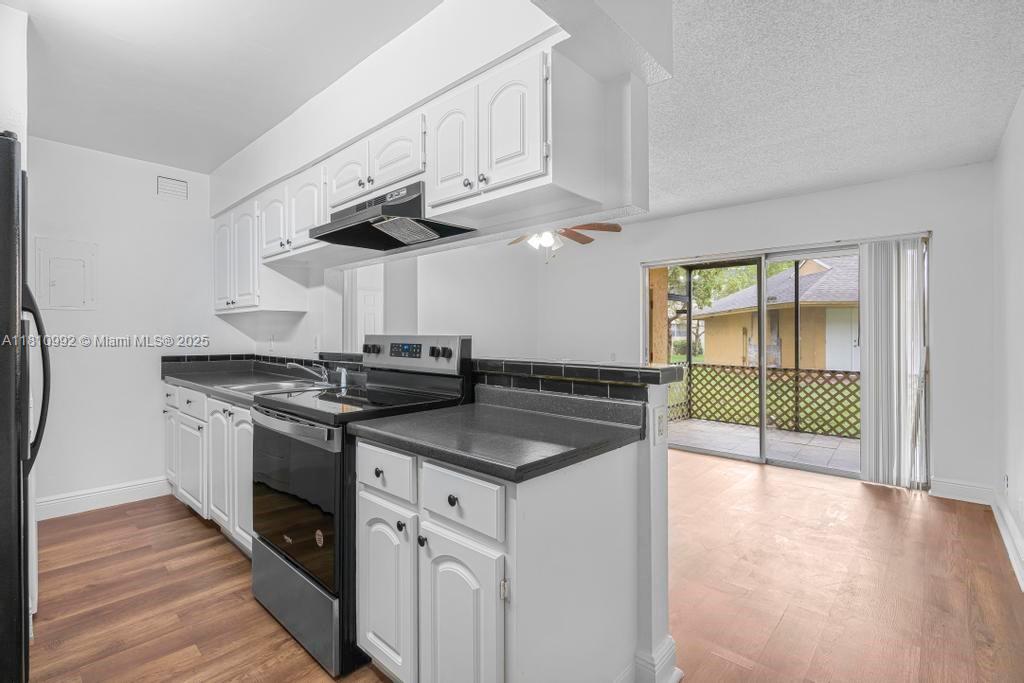 ARBOR KEYS CONDO - Residential Lease