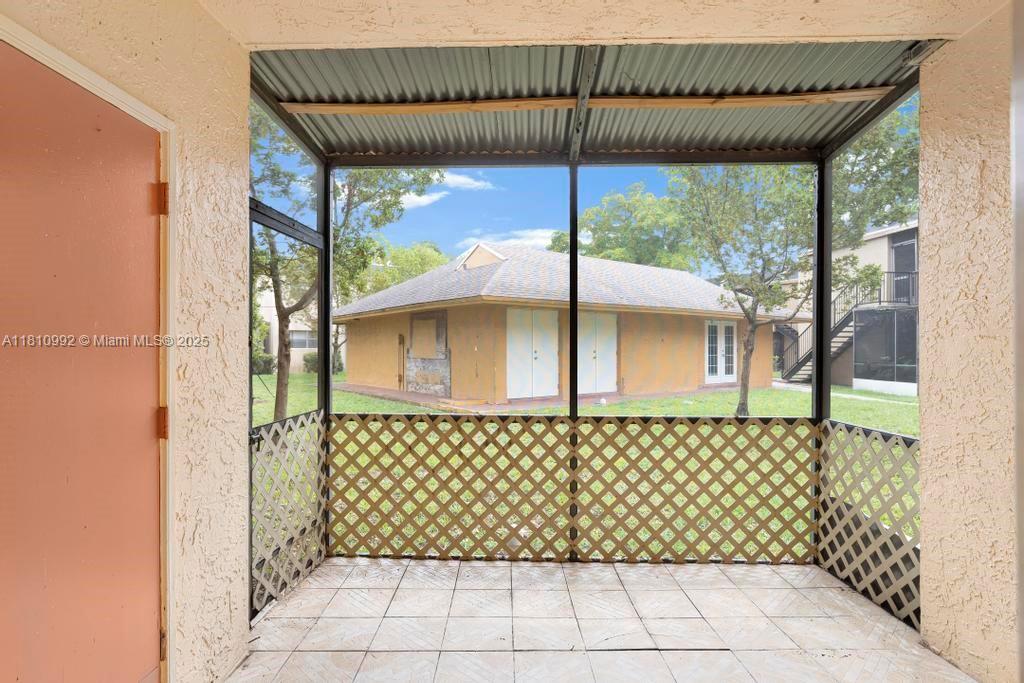 ARBOR KEYS CONDO - Residential Lease