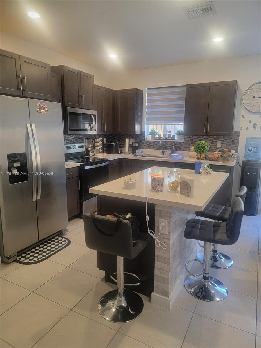Rental Property at 2465 Se 11th St 2465, Homestead, Miami-Dade County, Florida - Bedrooms: 4 
Bathrooms: 3  - $3,600 MO.