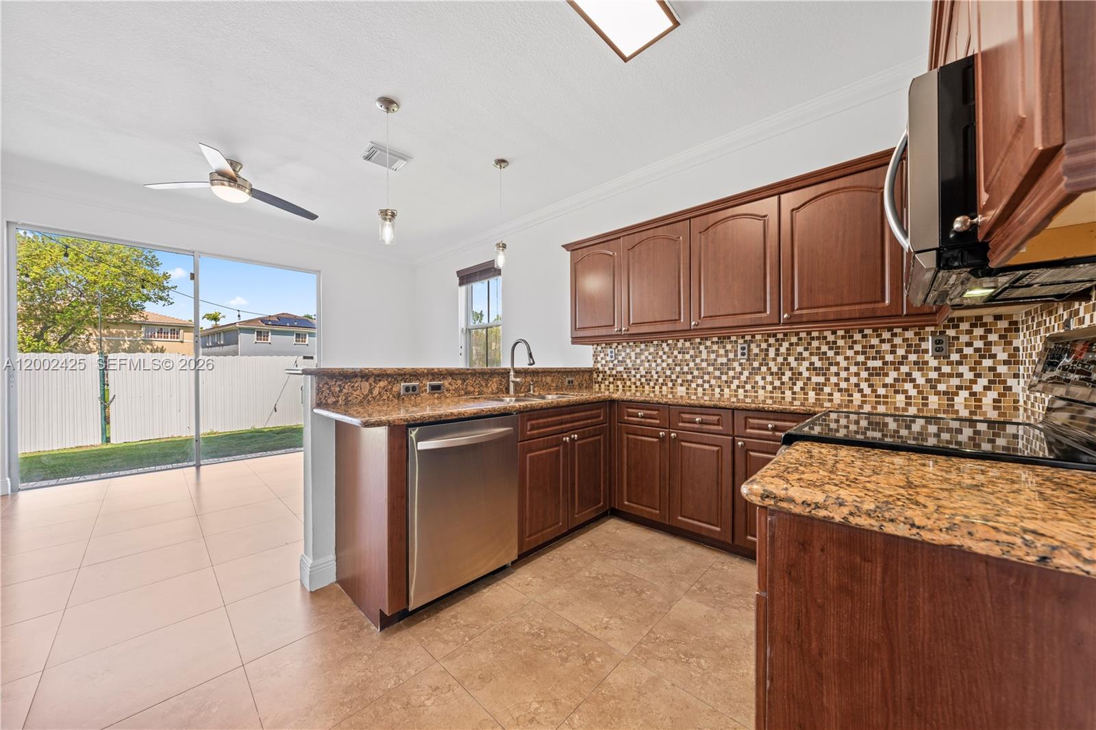 RIVERSIDE AT BISC NATL PK - Residential Lease