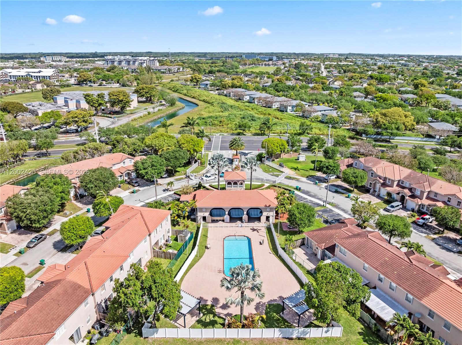 RIVERSIDE AT BISC NATL PK - Residential Lease