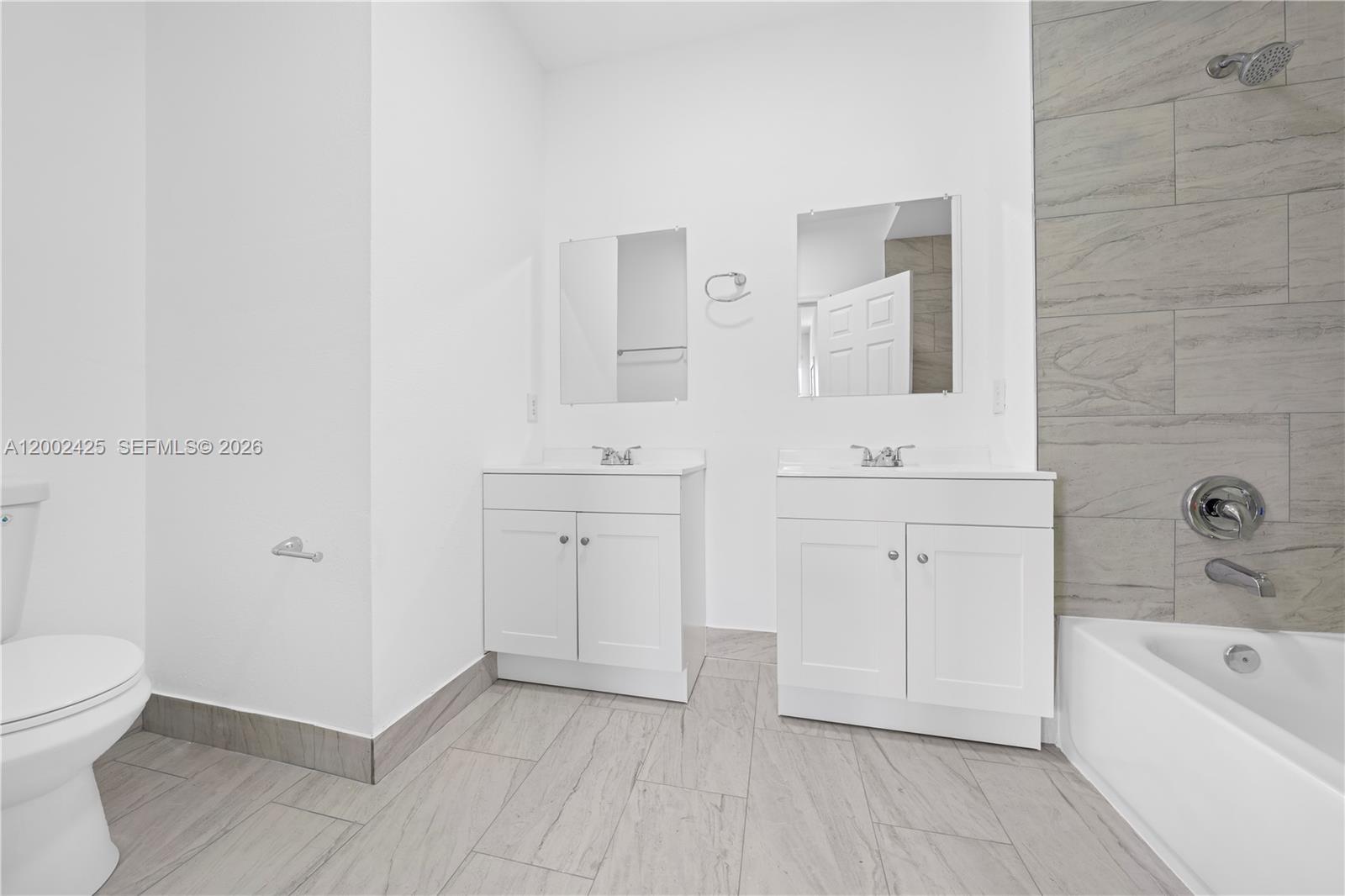 RIVERSIDE AT BISC NATL PK - Residential Lease