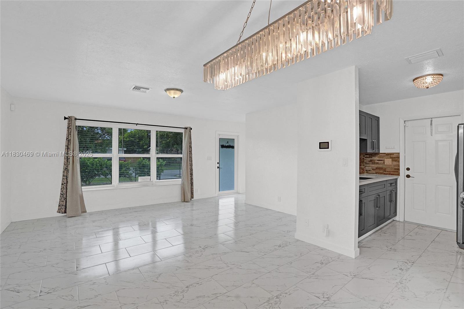 NEW BROWARDALE 1ST ADD - Residential Lease
