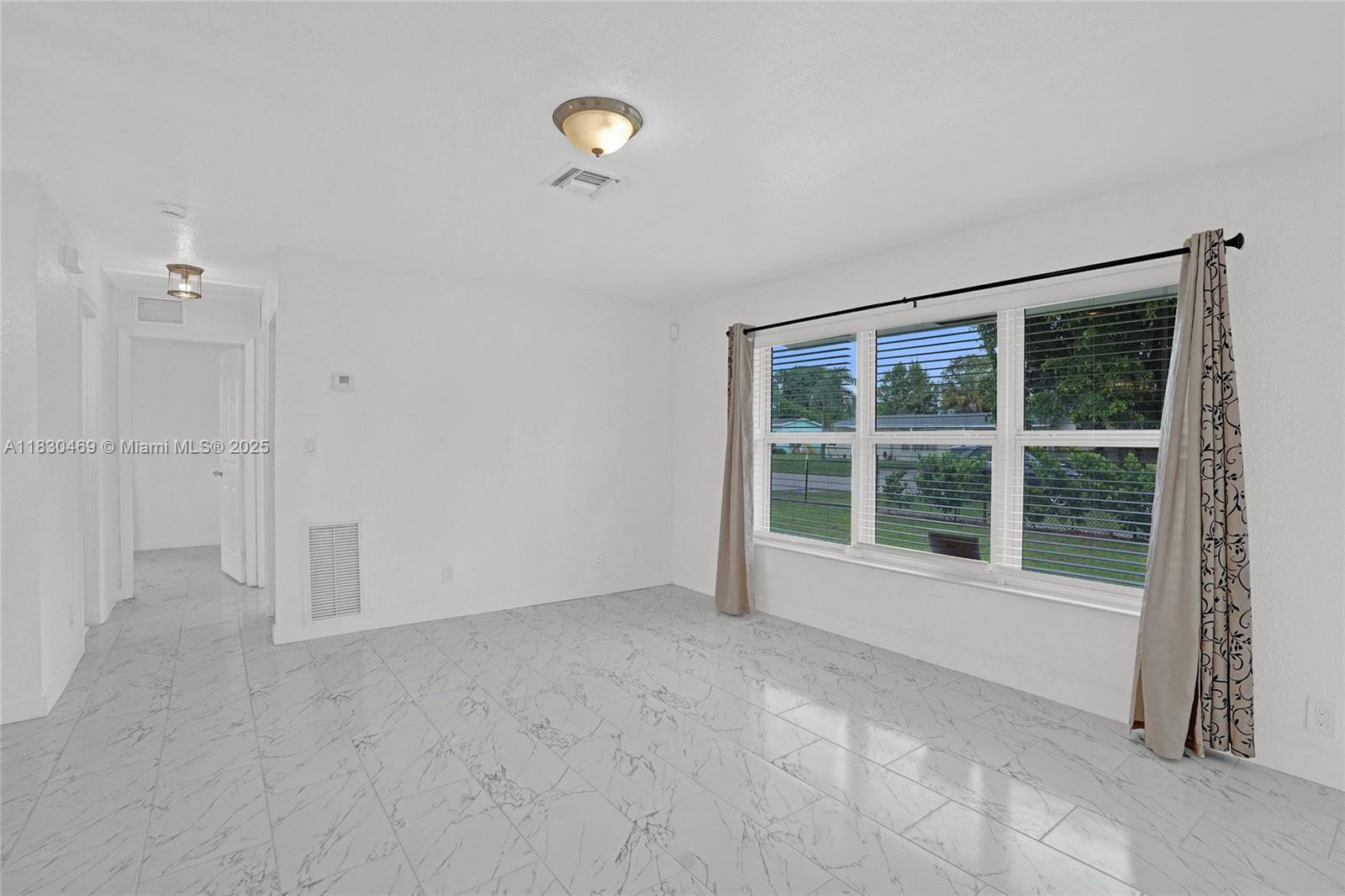 NEW BROWARDALE 1ST ADD - Residential Lease