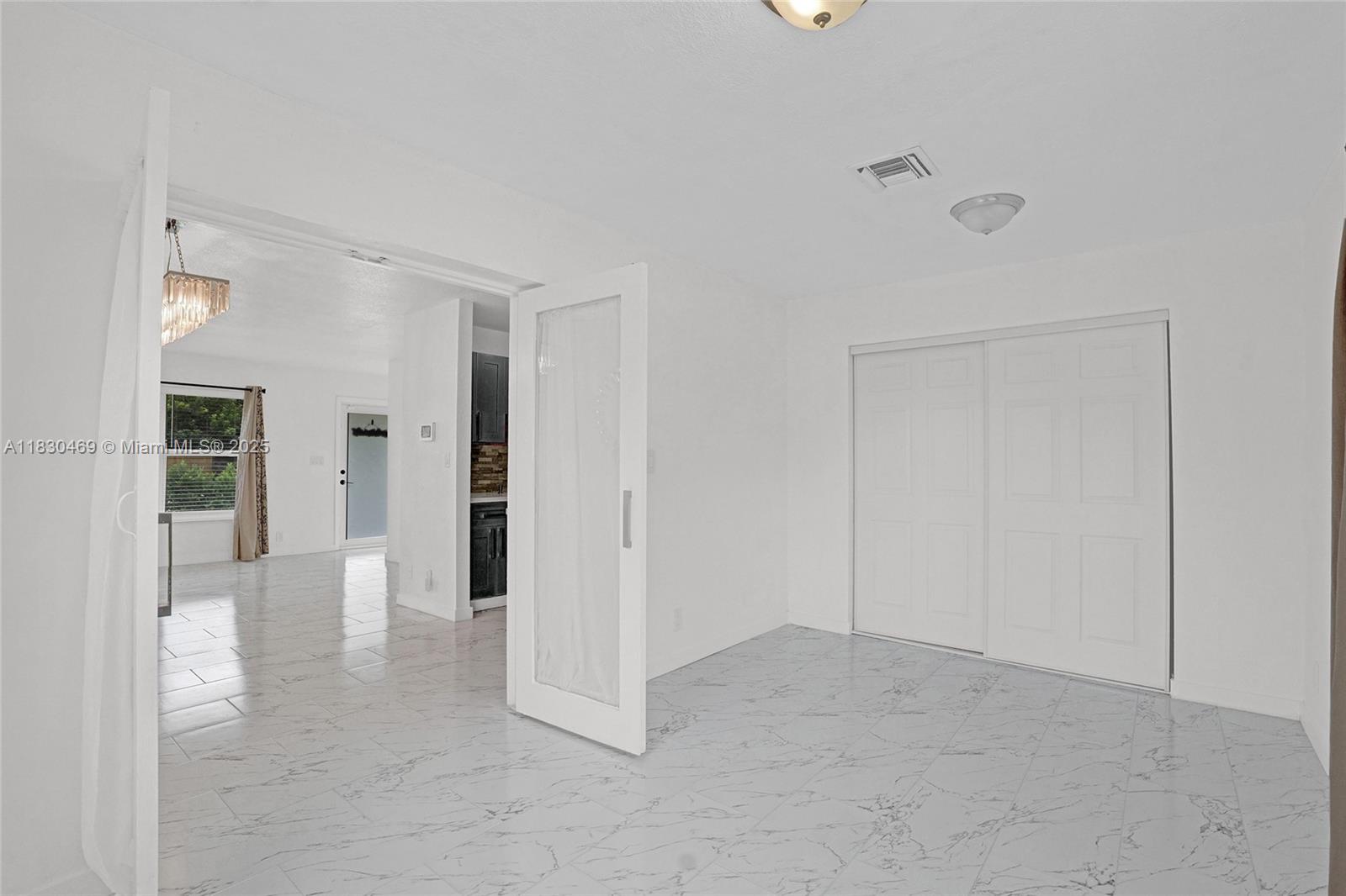 NEW BROWARDALE 1ST ADD - Residential Lease