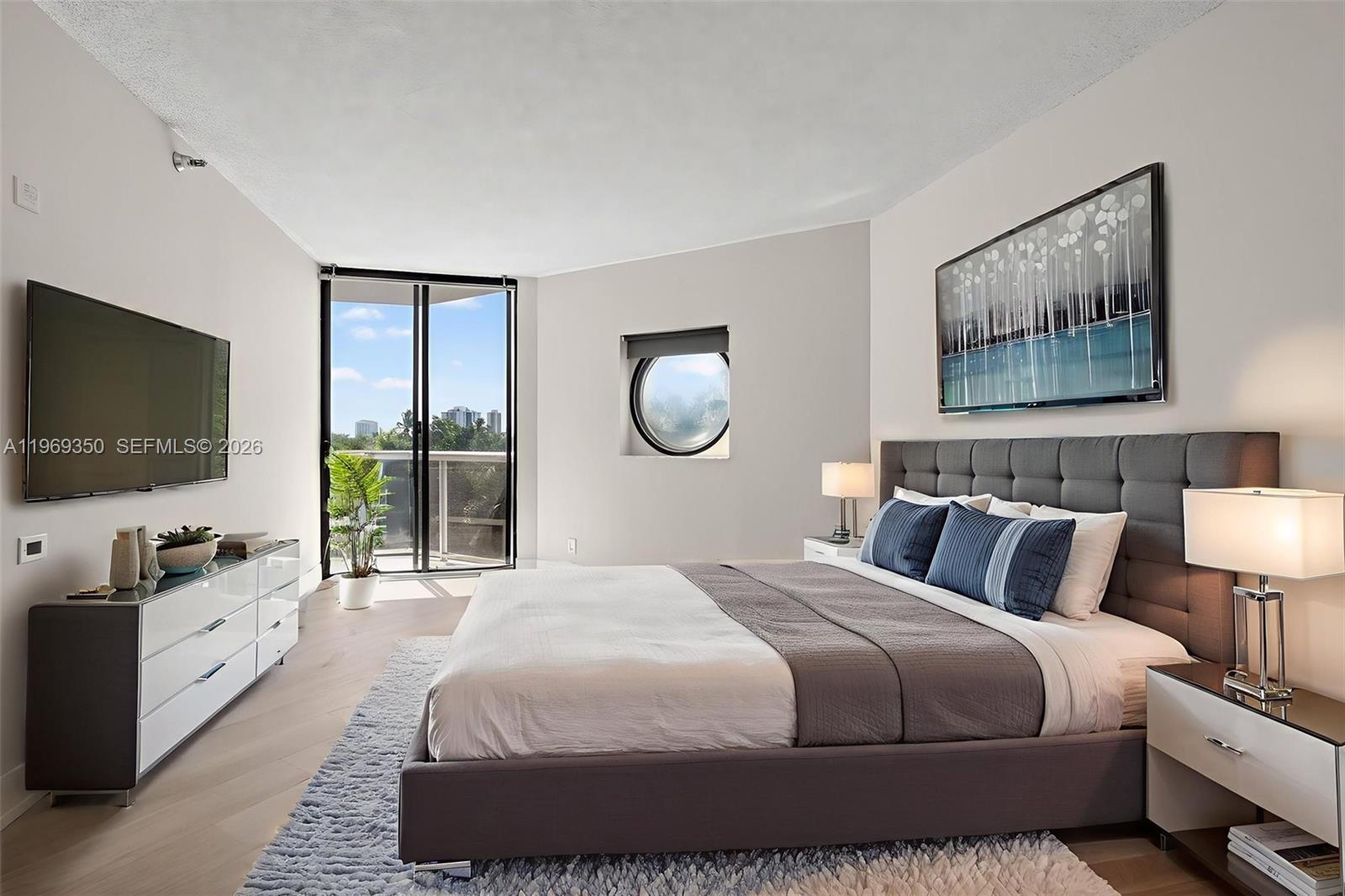 PORTSVIEW @ THE WATERWAYS - Residential