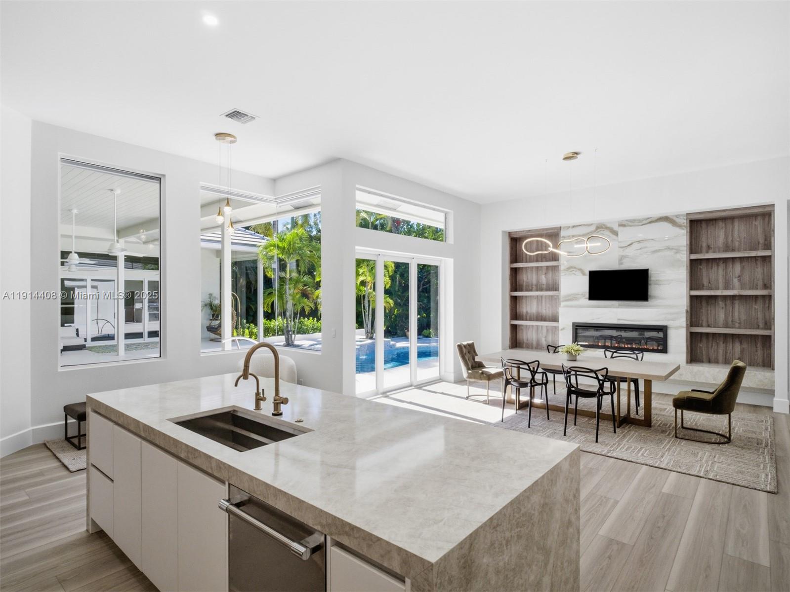 HORSESHOE ACRES WEST - Residential