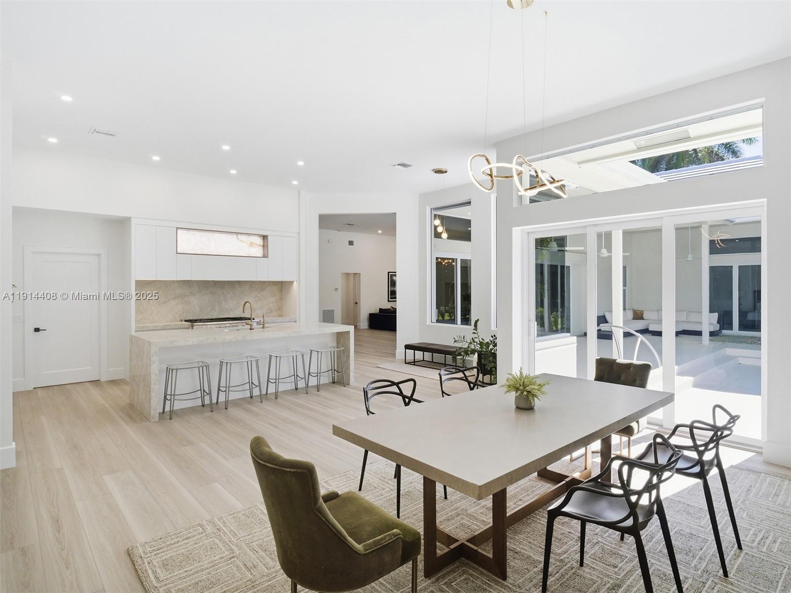 HORSESHOE ACRES WEST - Residential