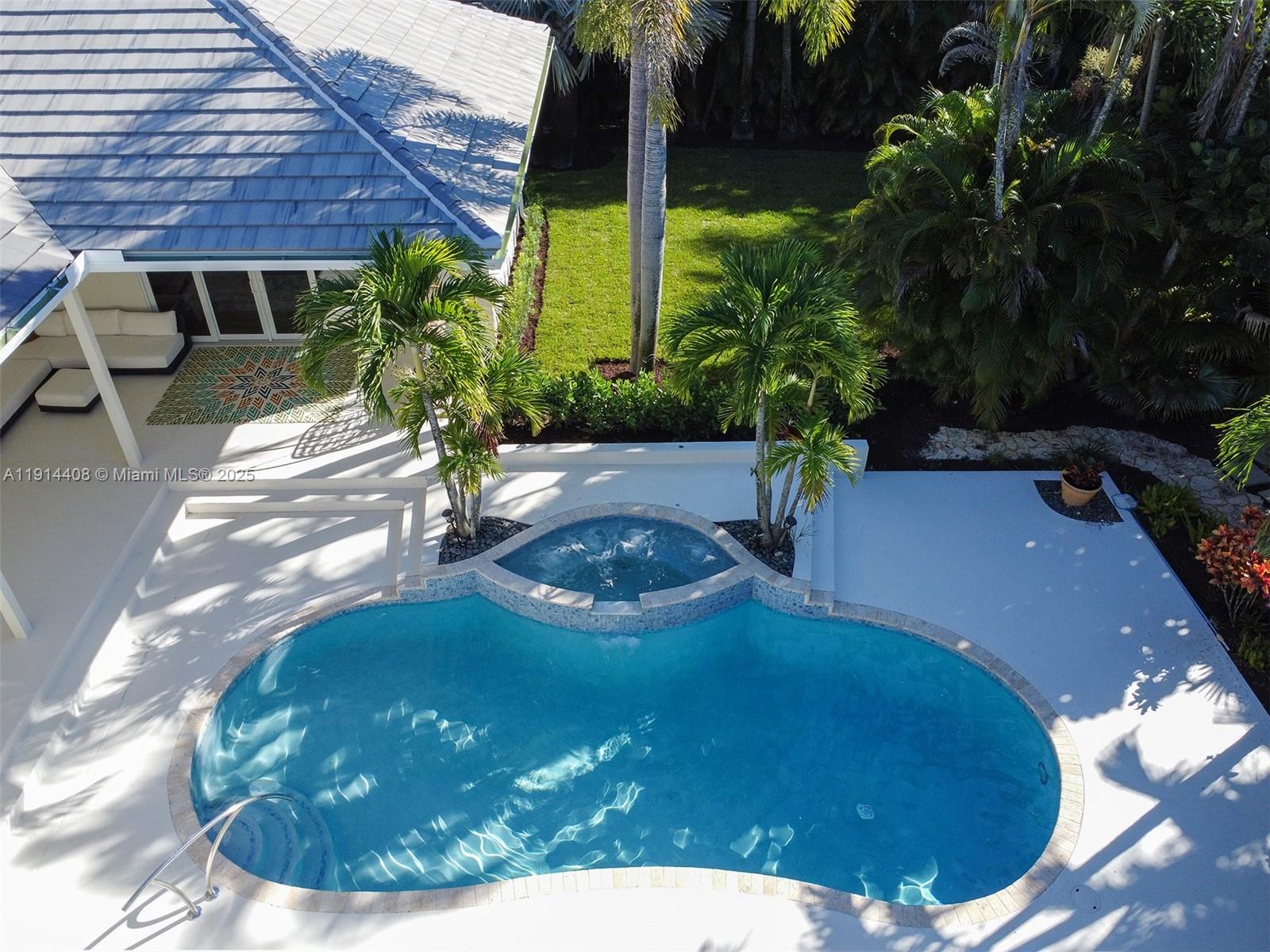 HORSESHOE ACRES WEST - Residential