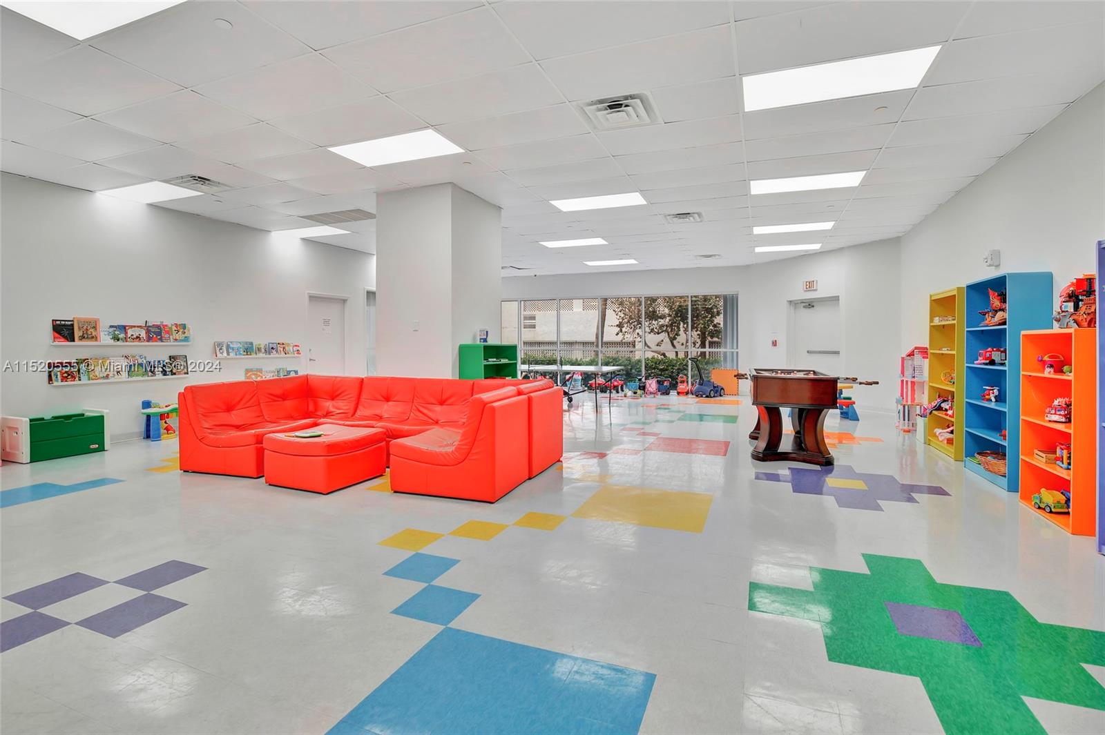 Sunny Isles Beach, Florida 33160, United States, 2 Bedrooms Bedrooms, ,2 BathroomsBathrooms,Residential,Active,66309