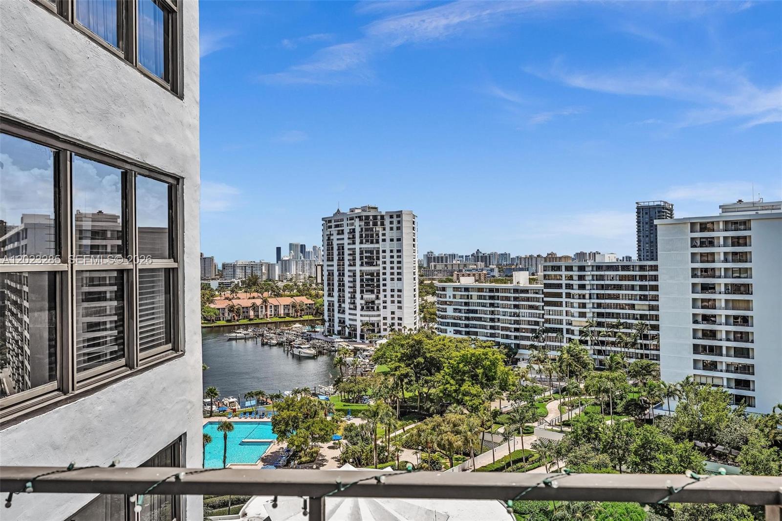 2500 Parkview Dr 1514