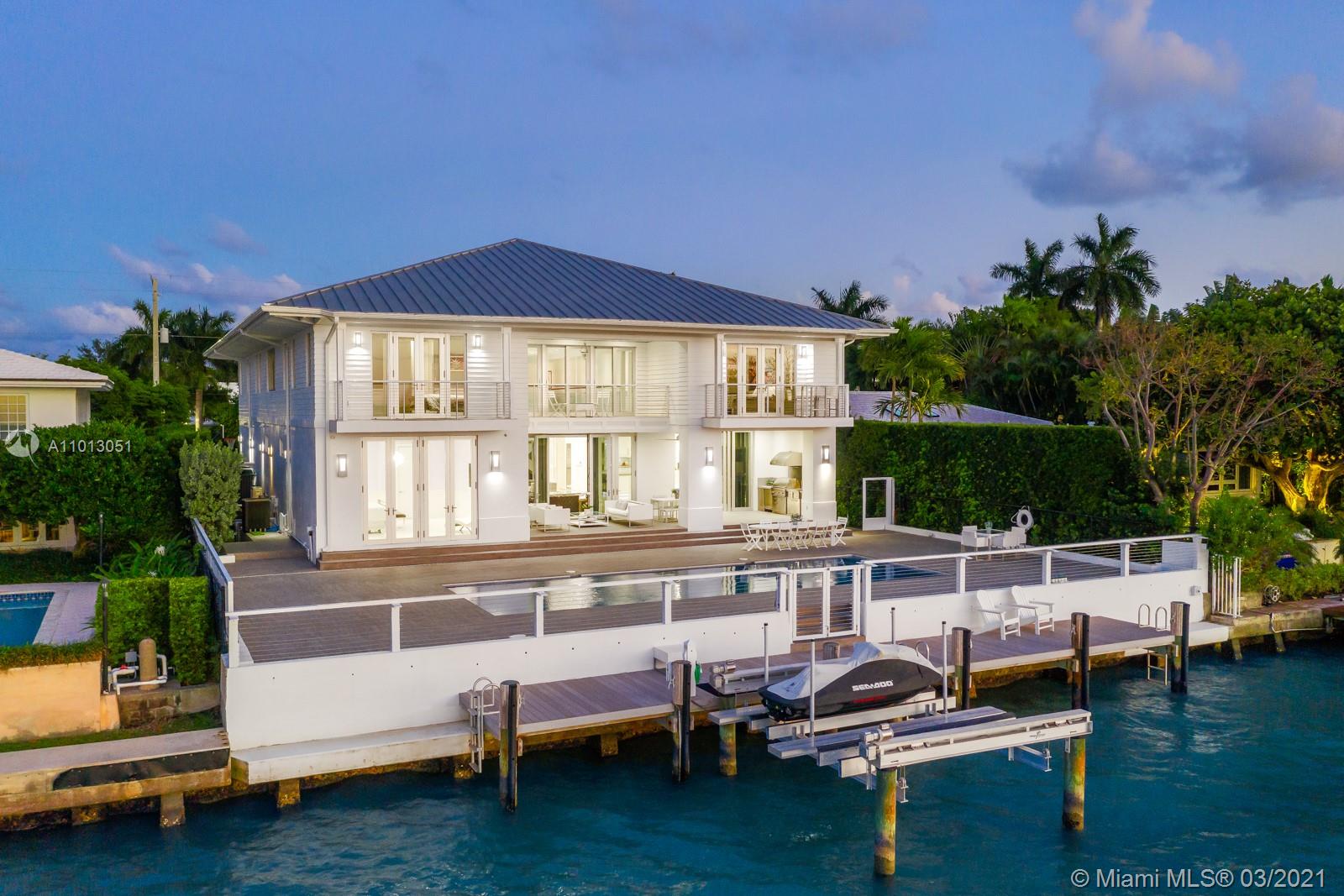 BAY HARBOR ISLAND - Residential