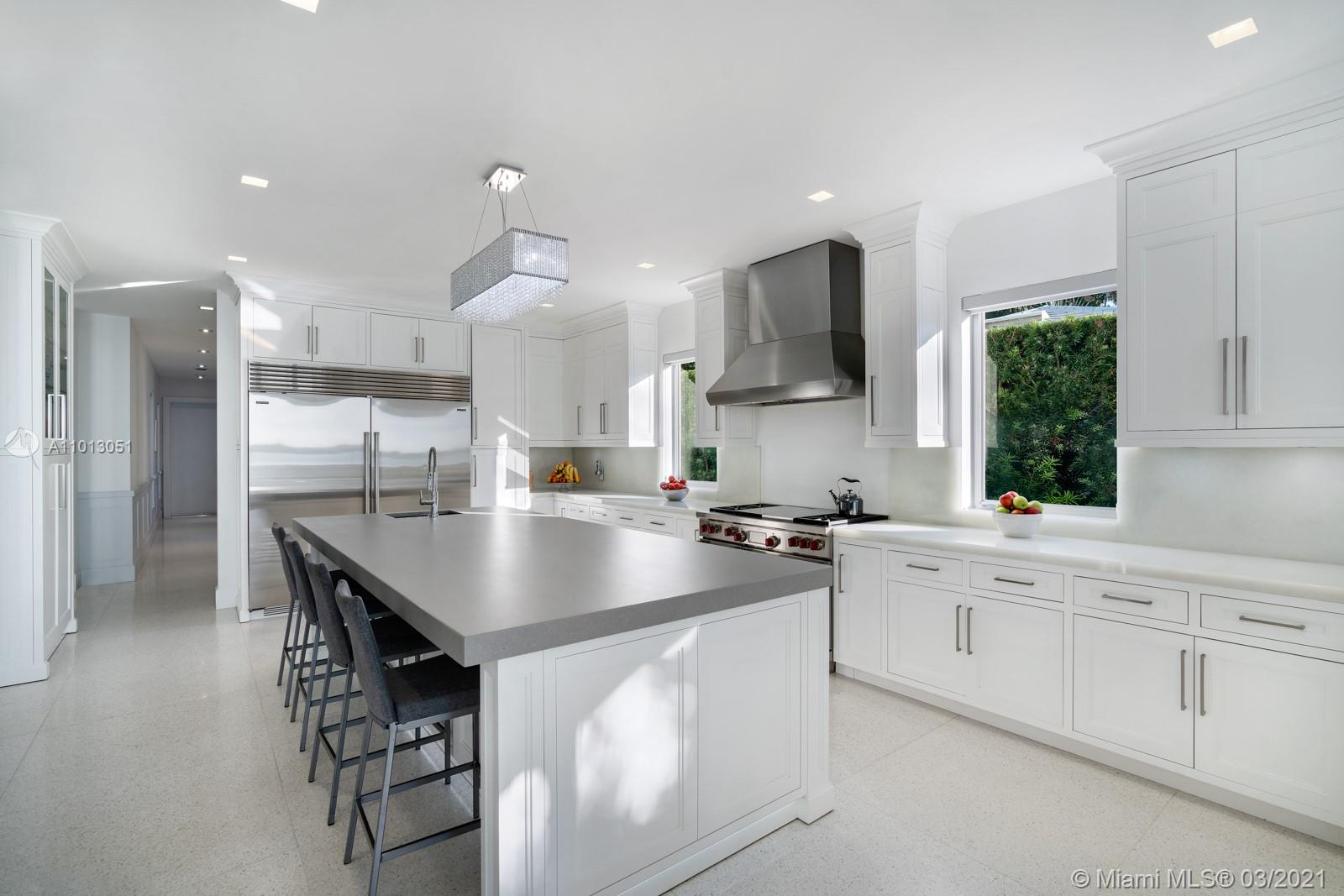 BAY HARBOR ISLAND - Residential