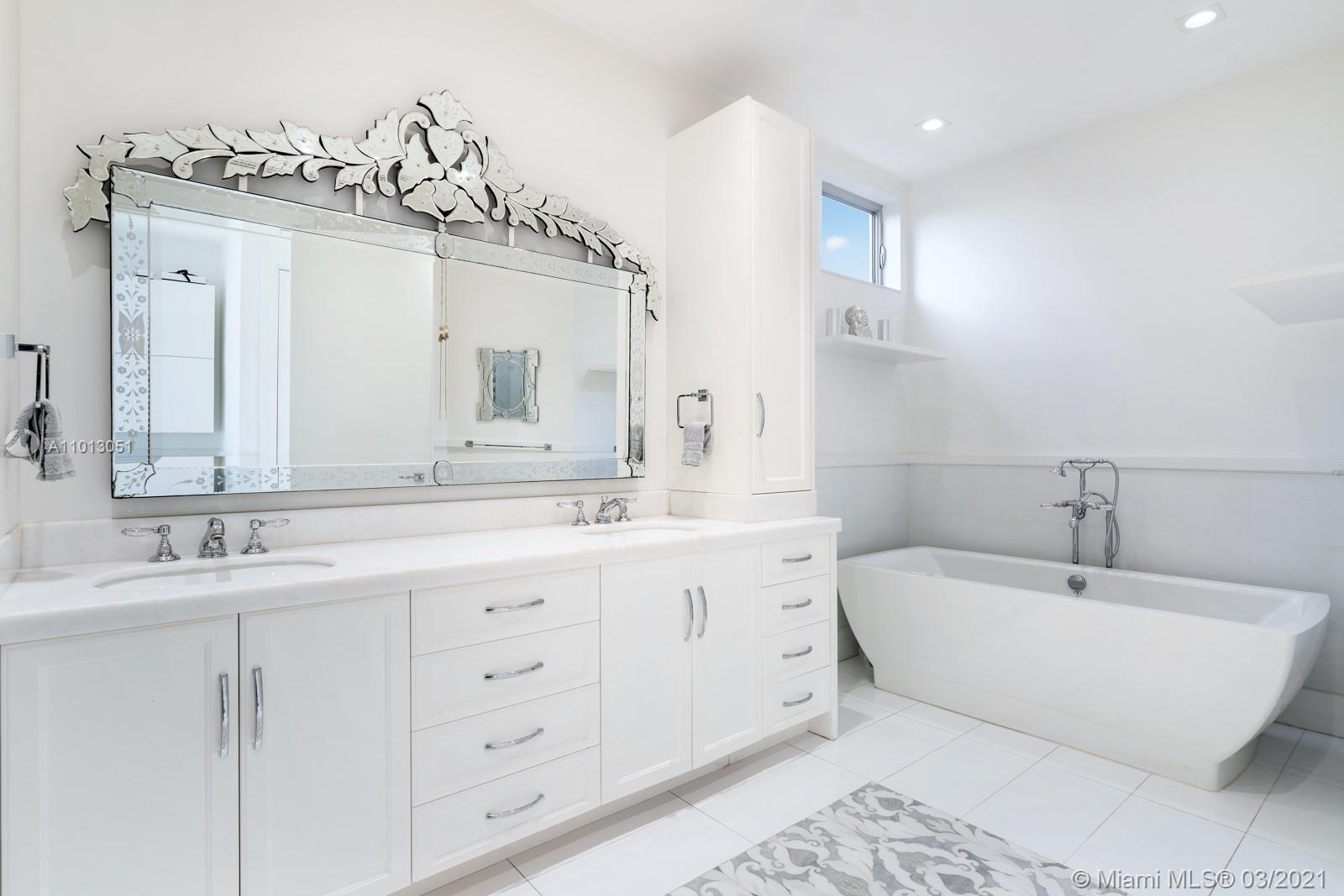 BAY HARBOR ISLAND - Residential