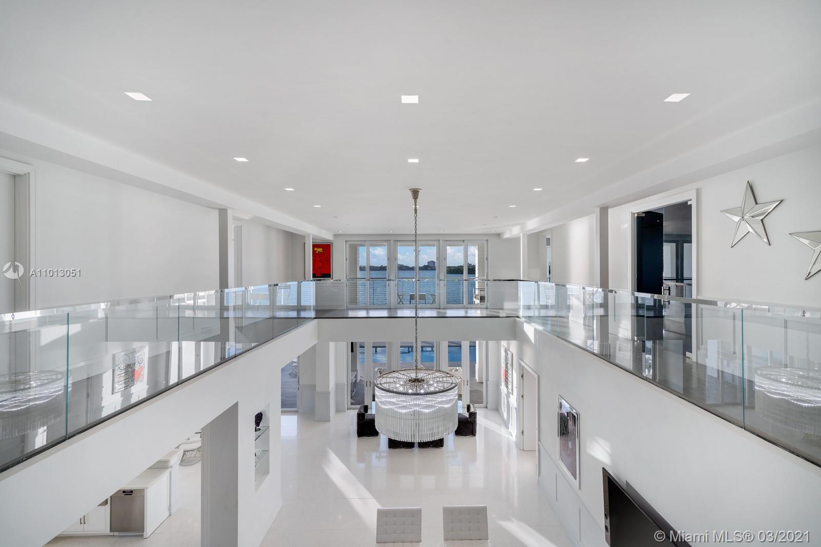 BAY HARBOR ISLAND - Residential