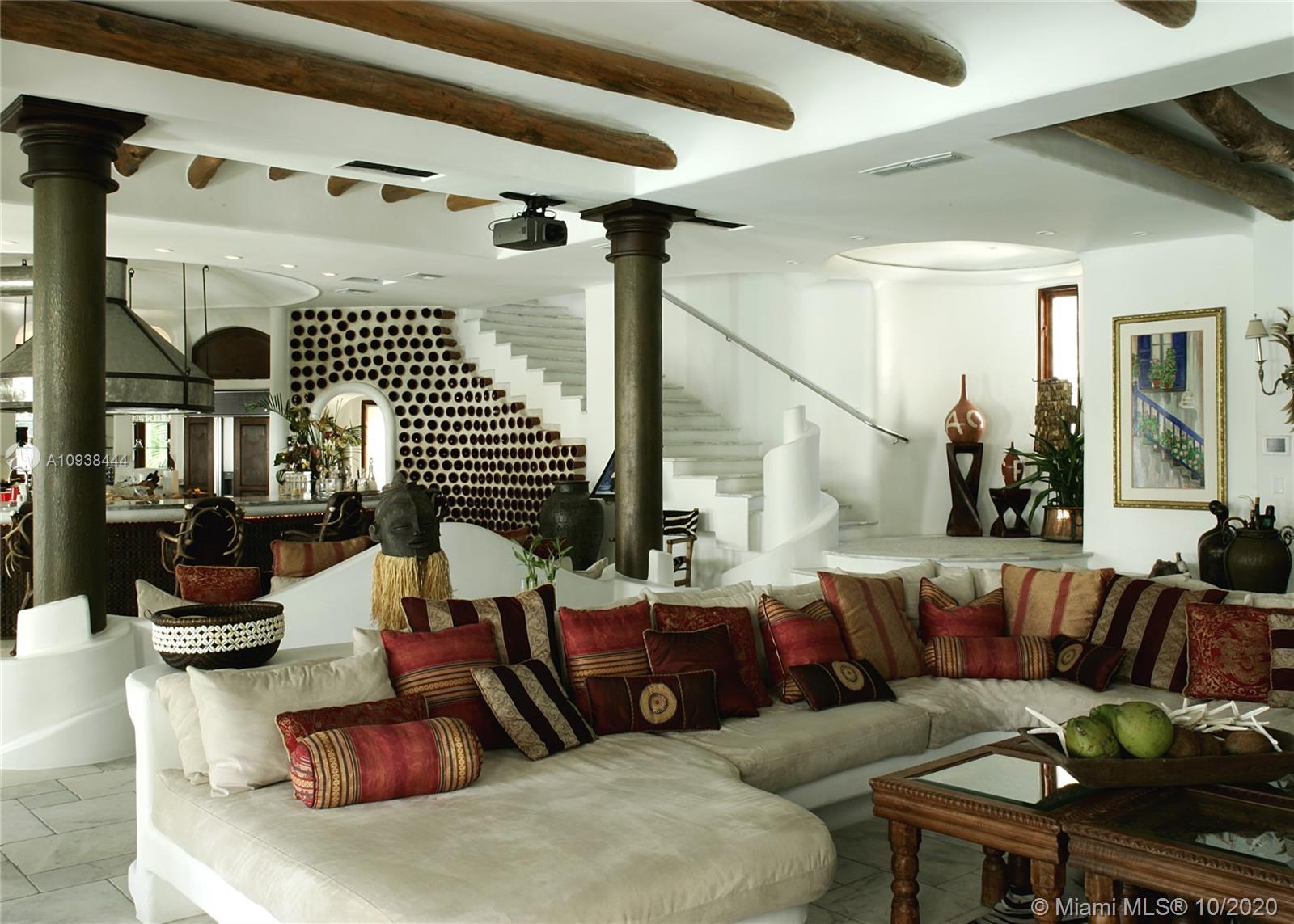 HIBISCUS ISLAND - Residential