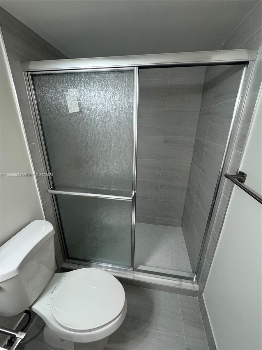 ORIOLE GARDENS 9 CONDO - Residential