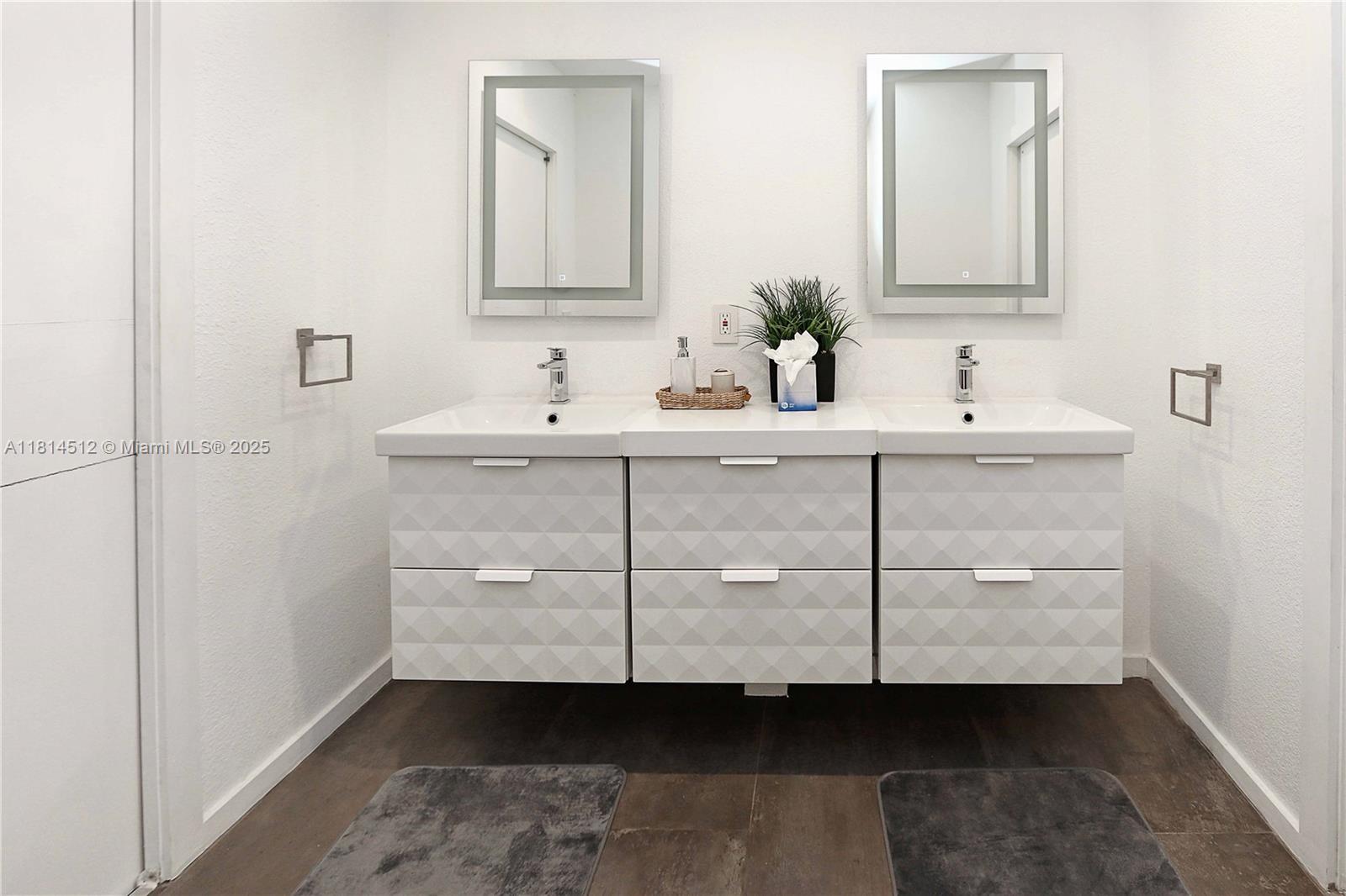 AMD PL OF BELMAR - Residential Lease