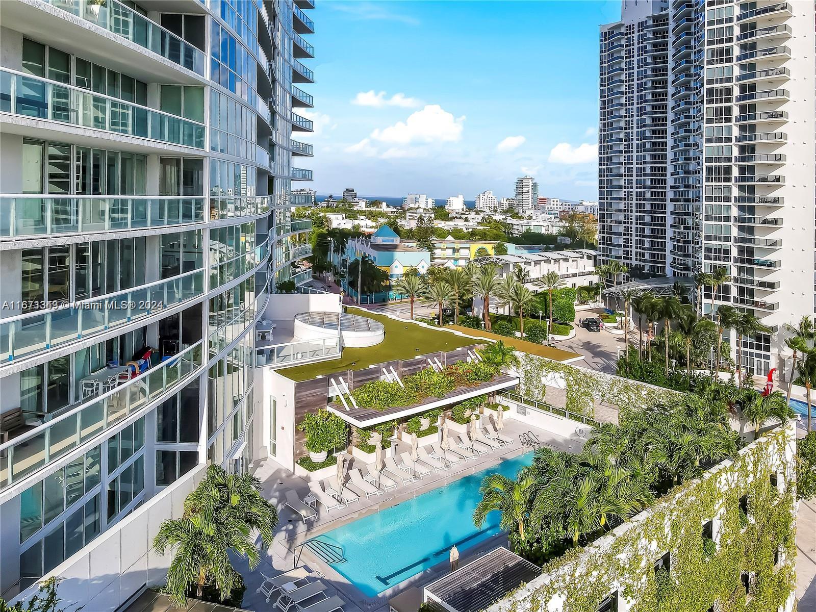 ICON CONDO - Residential
