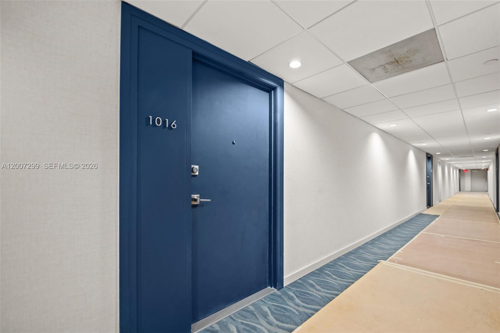 20 Island Ave 1016