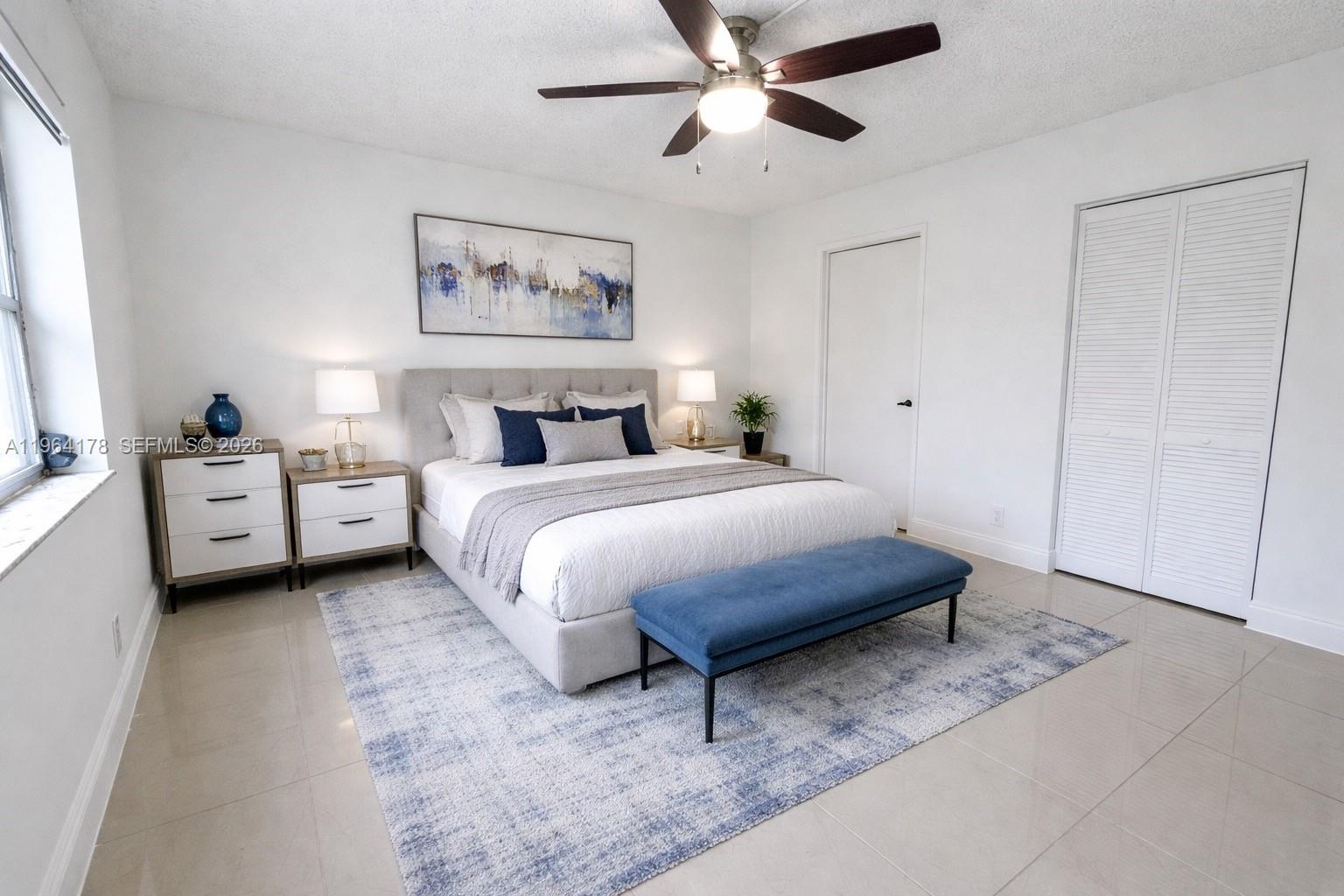 LAKESHORE AT UNIVERSITY P - Residential
