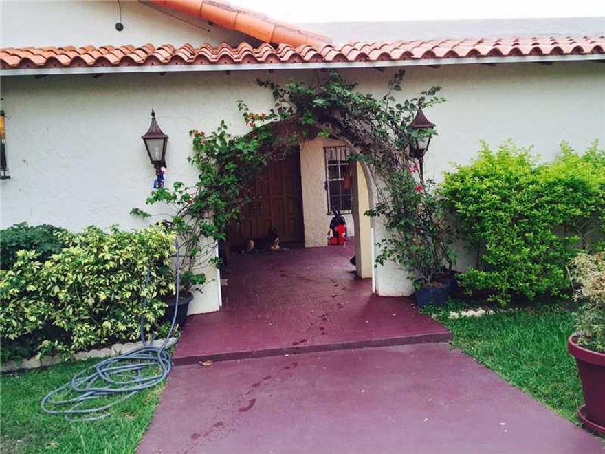 HURRY, HURRY, SEND IN YOUR BEST AND HIGHEST OFFER. SELLER MOTIVATED AND JUST REDUCED. BEAUTIFUL HOME WITH ALLNEW KITCHEN, BATHROOMS AND TILE