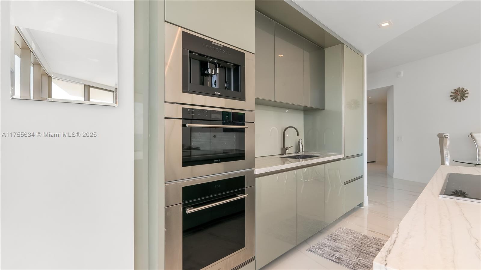 18975 COLLINS CONDO - Residential