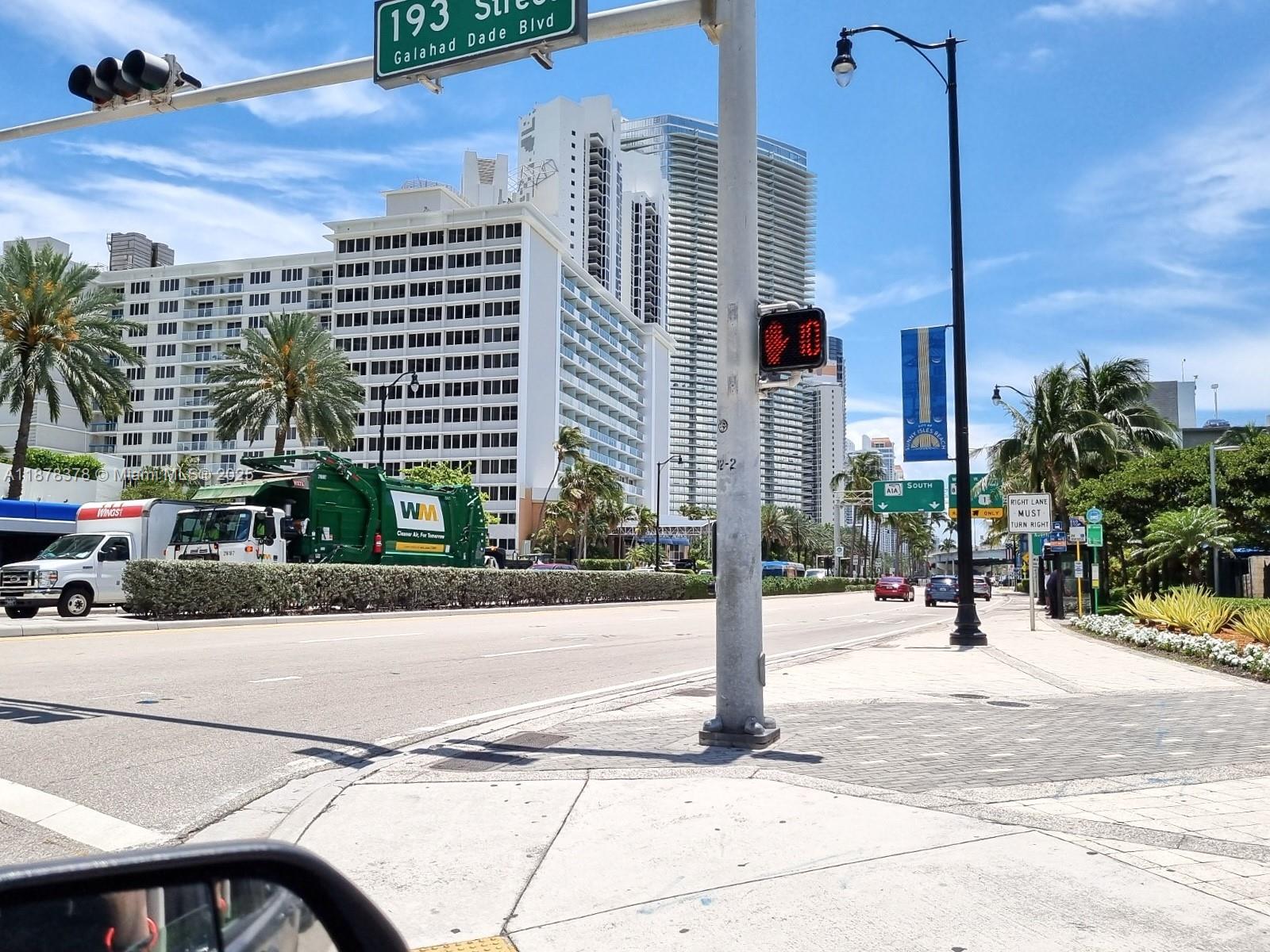 THE AVENTURA BEACH CLUB C - Residential