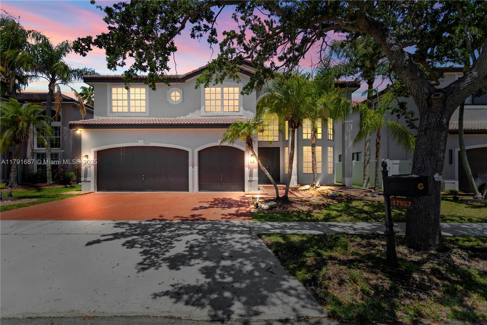 Property for Sale at 17937 Sw 36th St, Miramar, Broward County, Florida - Bedrooms: 5 
Bathrooms: 3  - $1,099,000