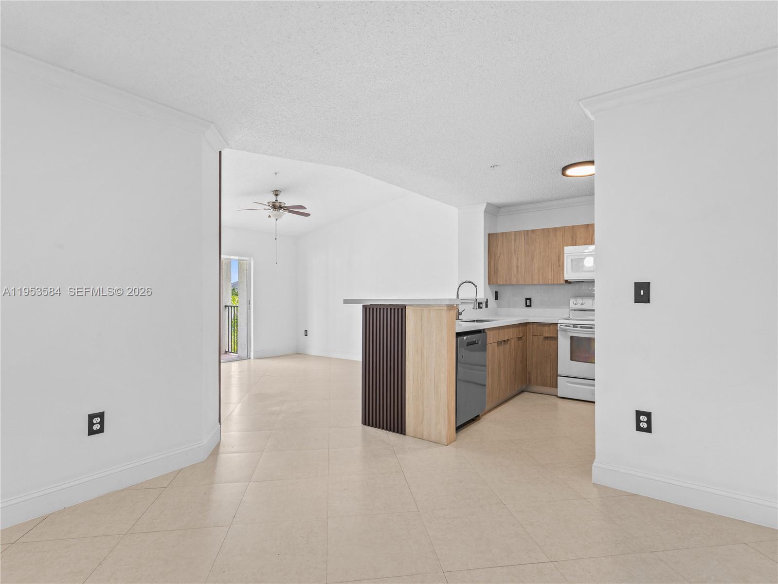 ENCLAVE AT DORAL CONDO NO - Residential Lease