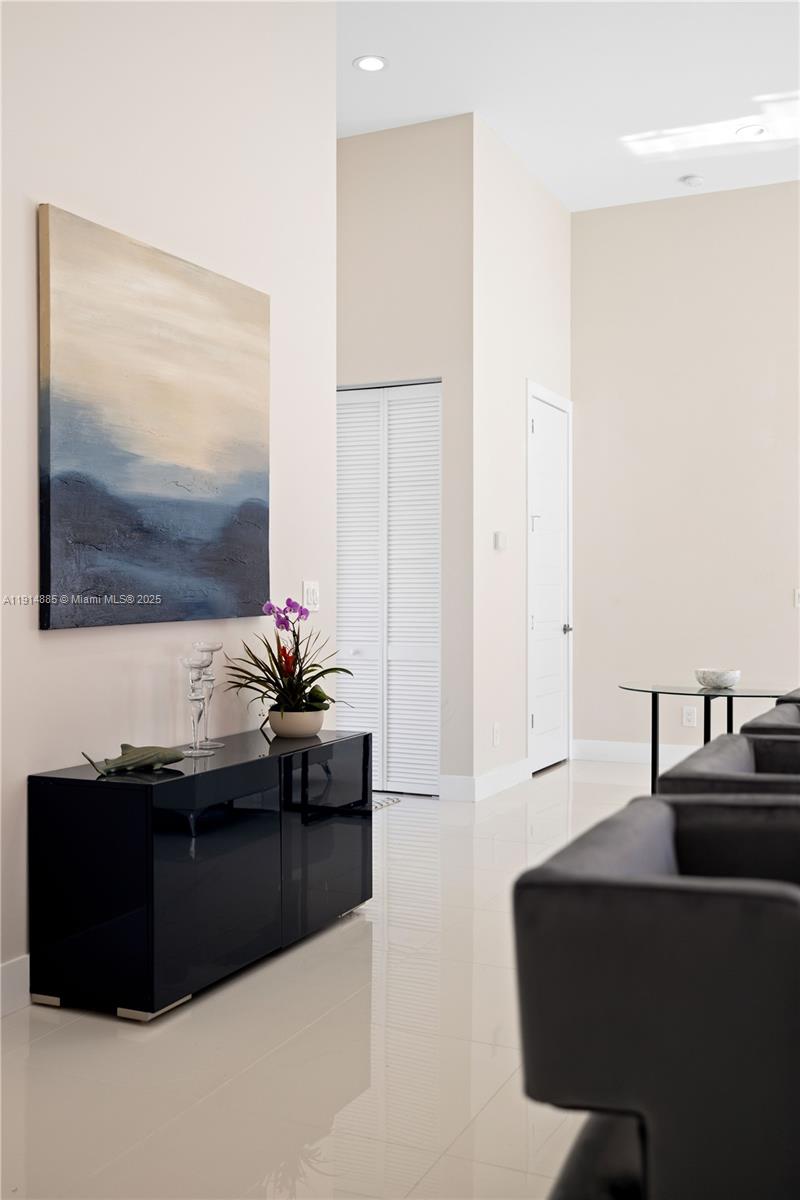 OCEAN SHORE ESTATES - Residential Lease