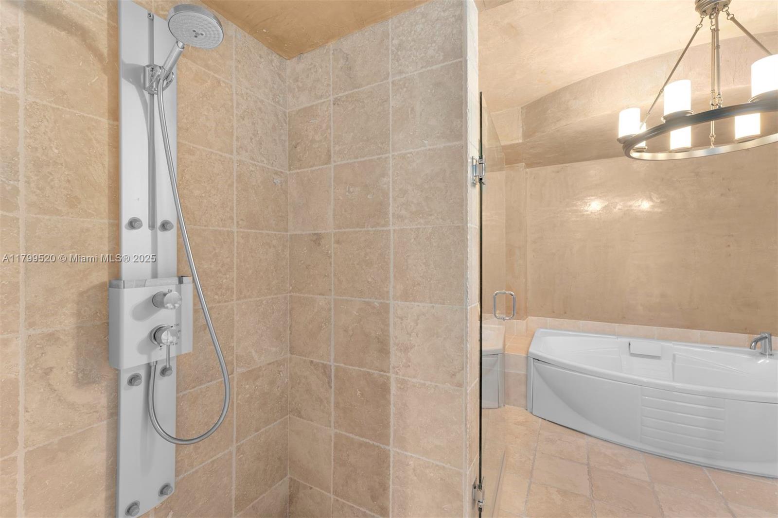 TRUMP ROYALE CONDO - Residential