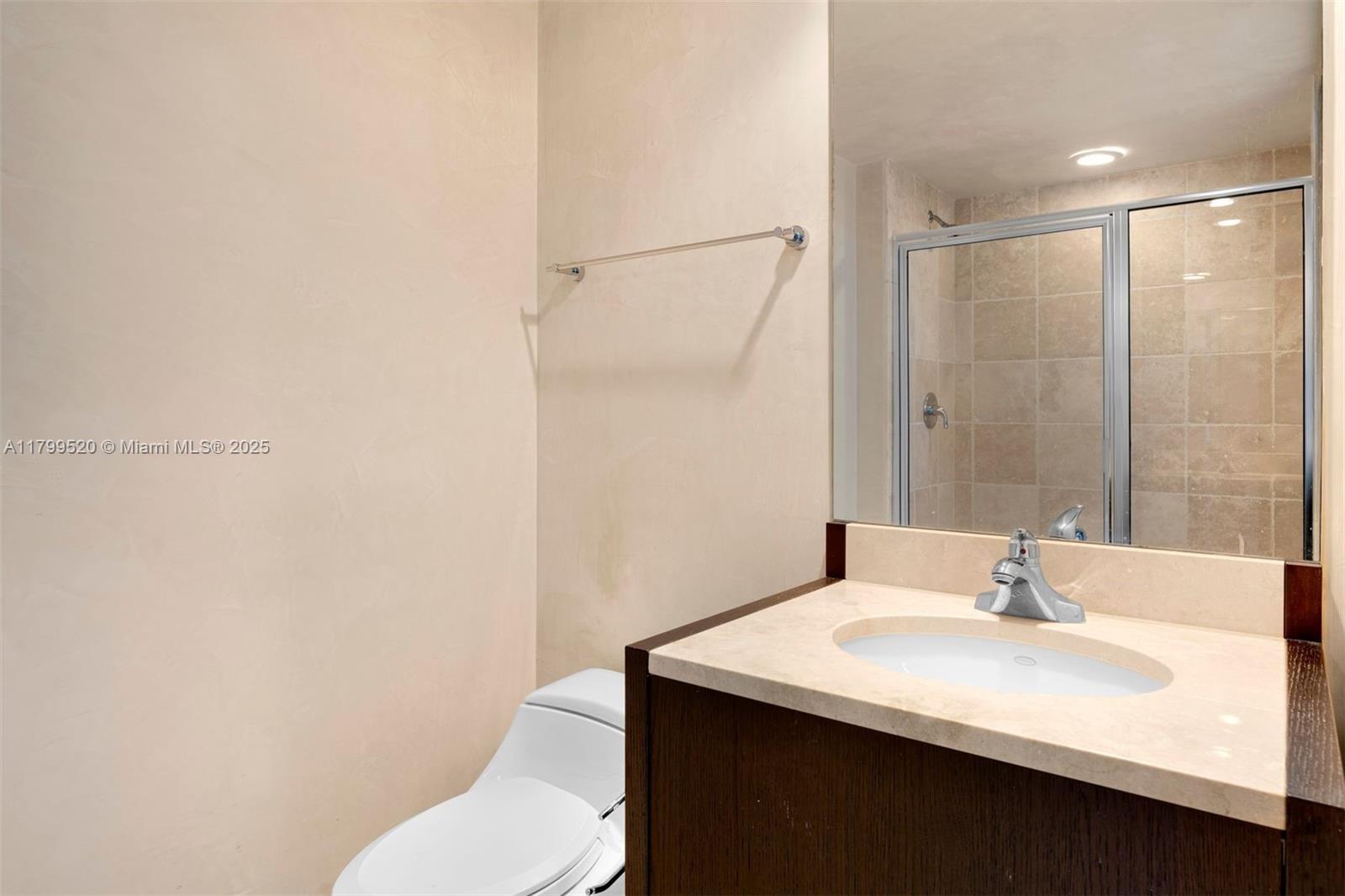 TRUMP ROYALE CONDO - Residential