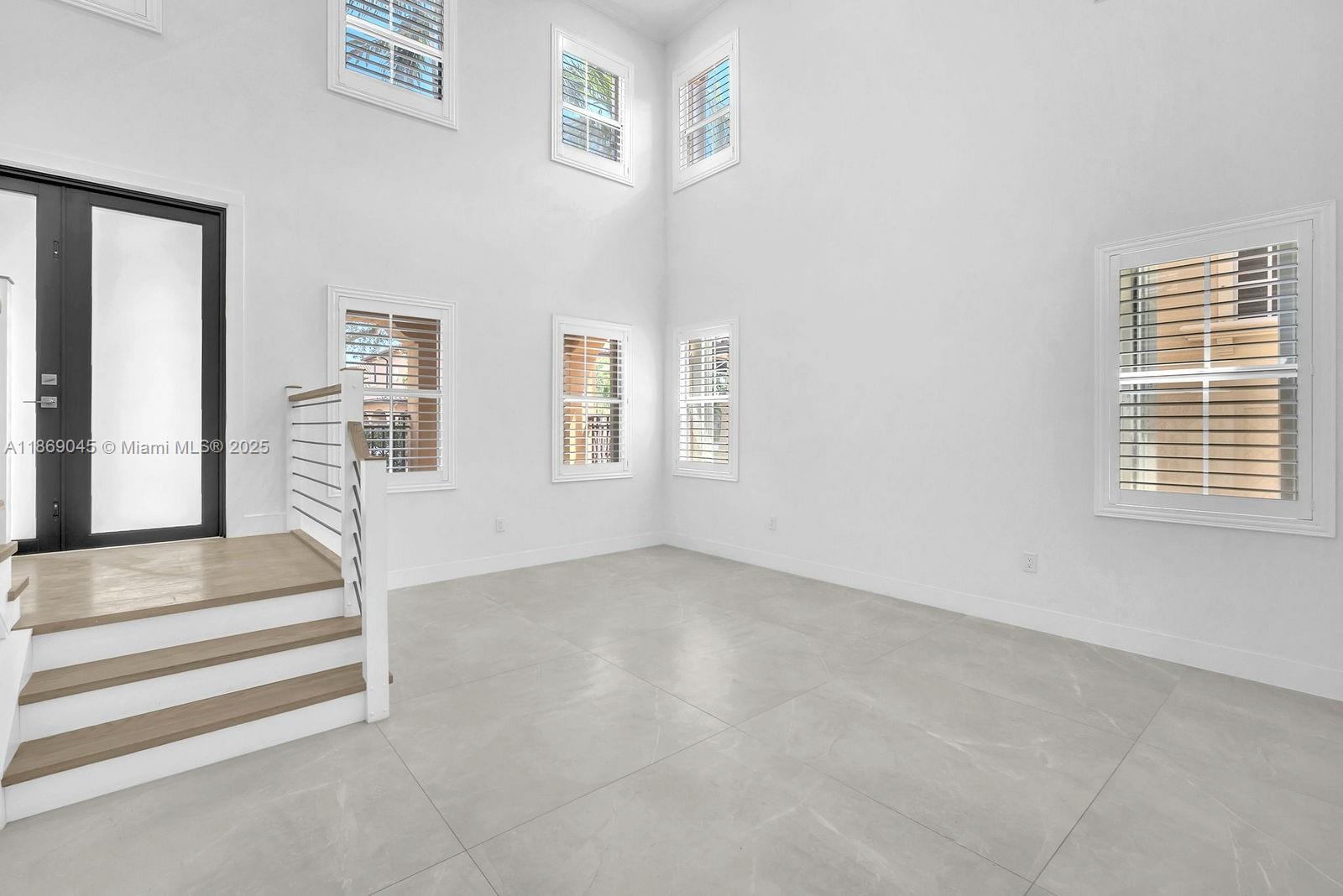 EGRET LAKE ESTATES - Residential