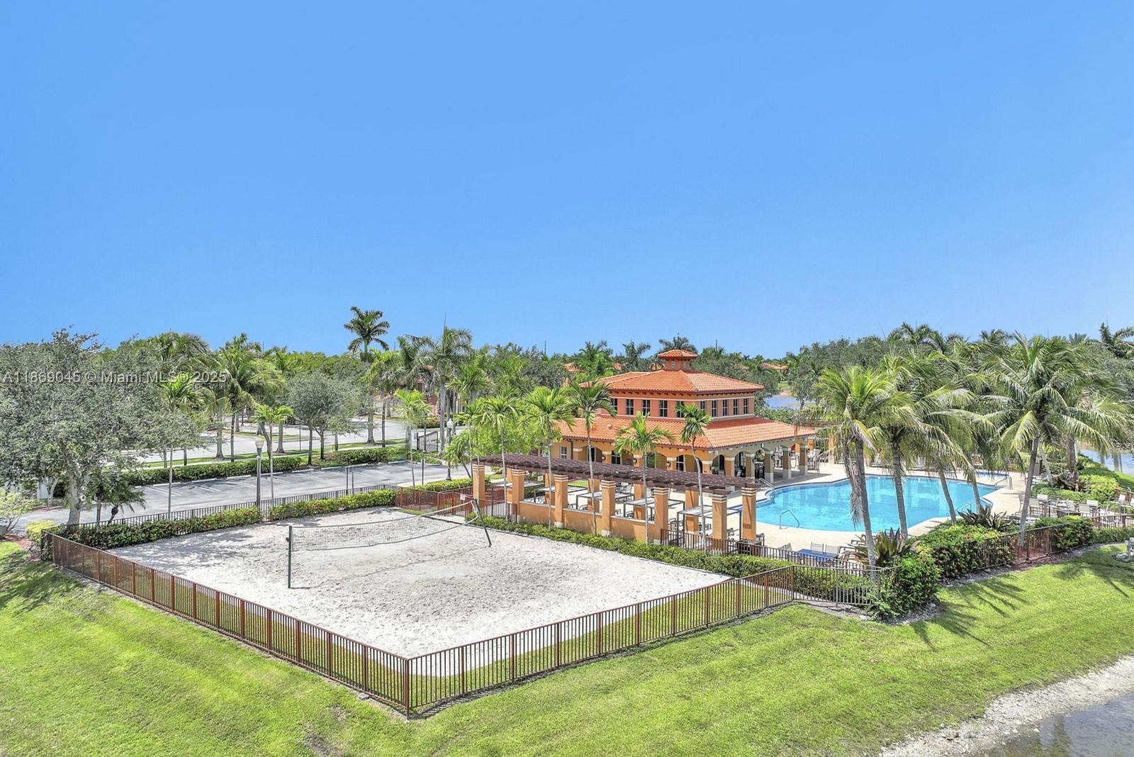 EGRET LAKE ESTATES - Residential