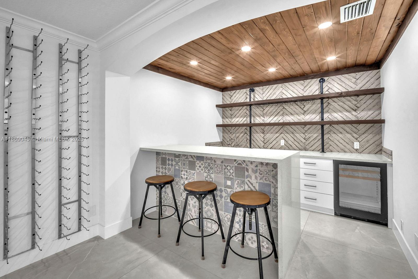 EGRET LAKE ESTATES - Residential