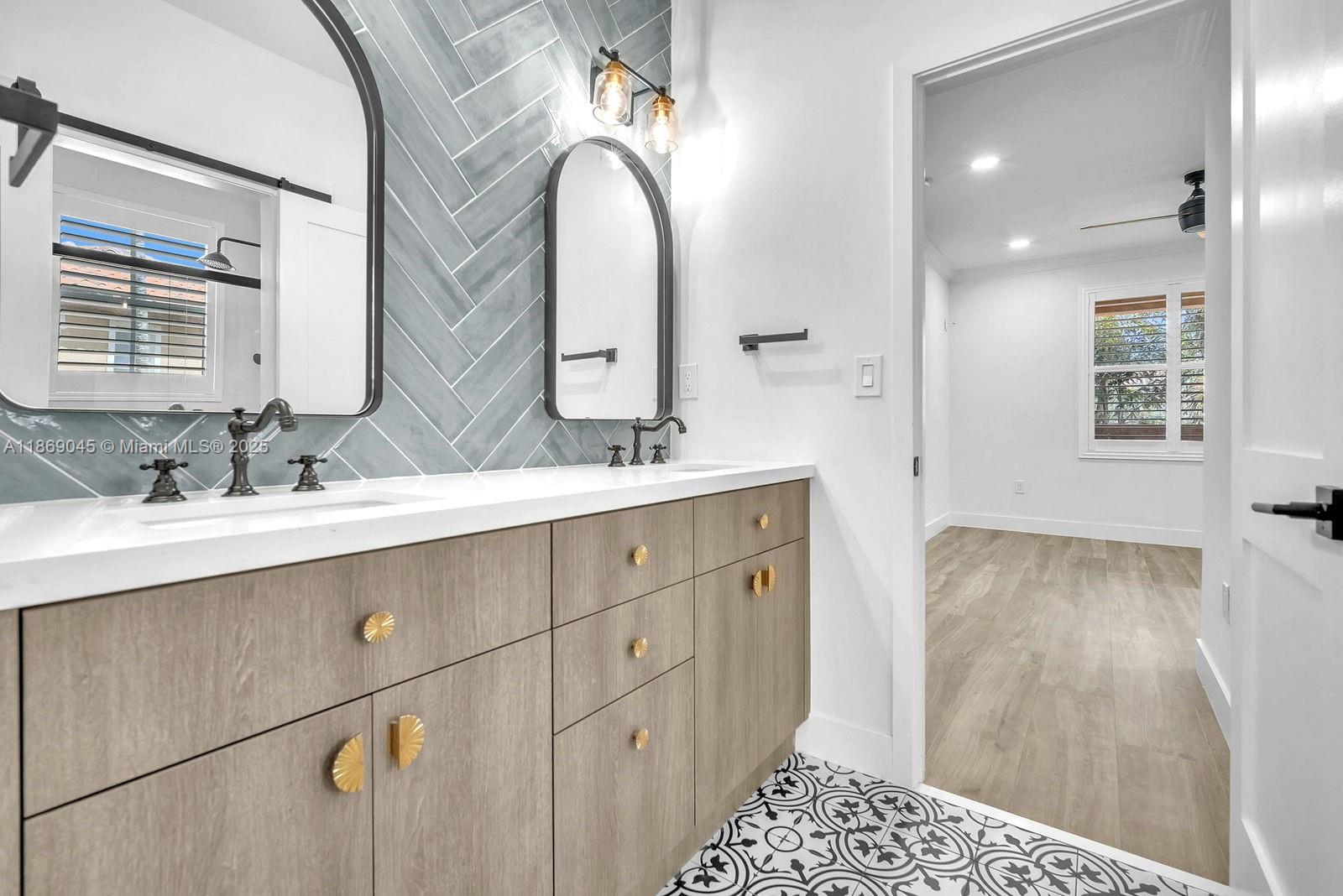 EGRET LAKE ESTATES - Residential