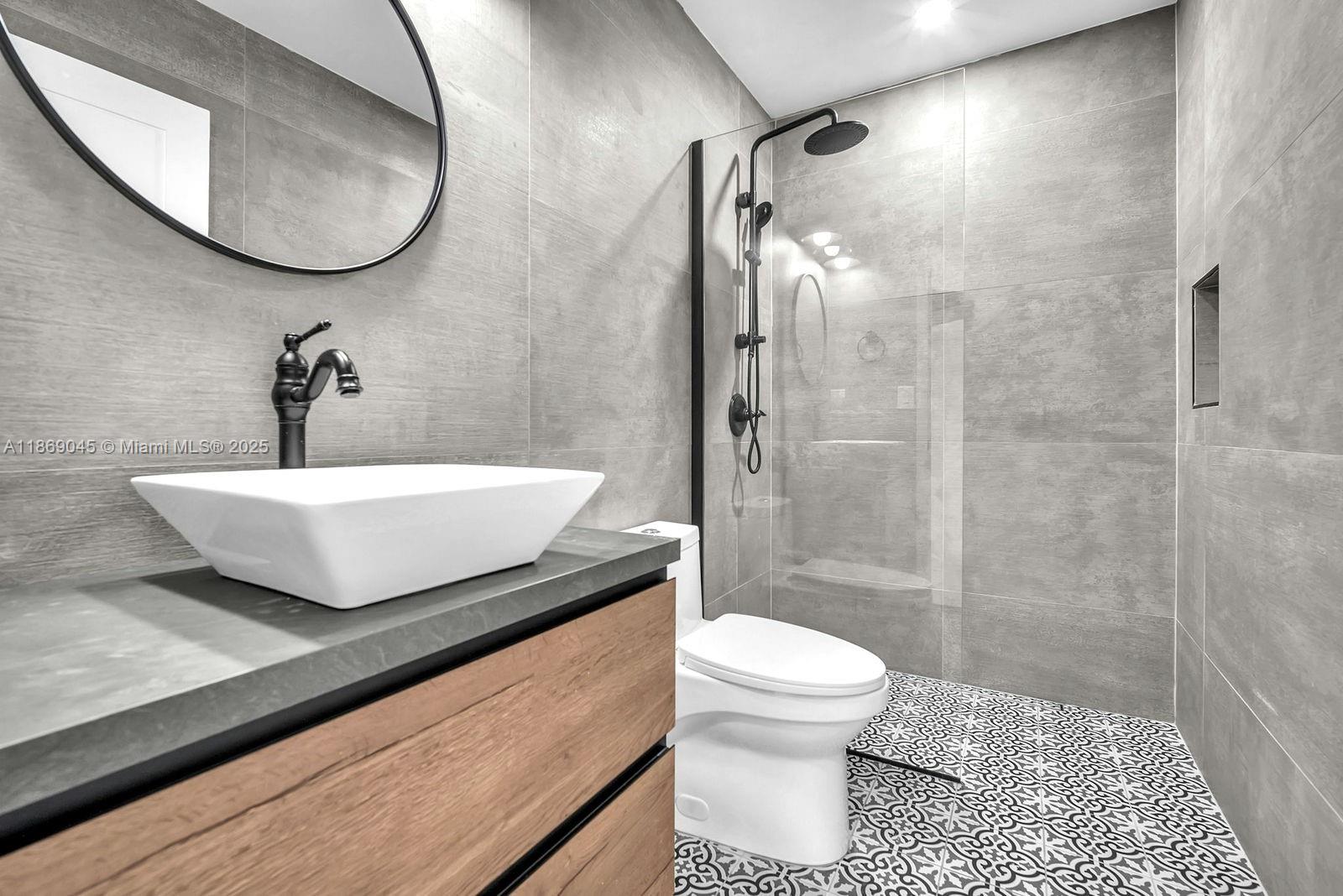 EGRET LAKE ESTATES - Residential