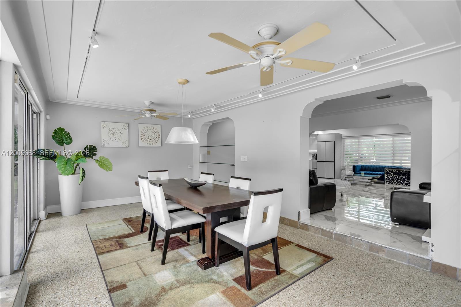 MIAMI SHORES SEC 5 - Residential