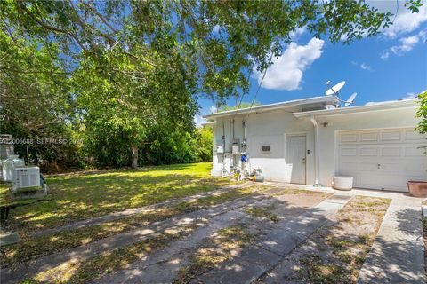 Tiny photo for 170 NW 105th St, Miami Shores, FL 33150 (MLS # A12005688)