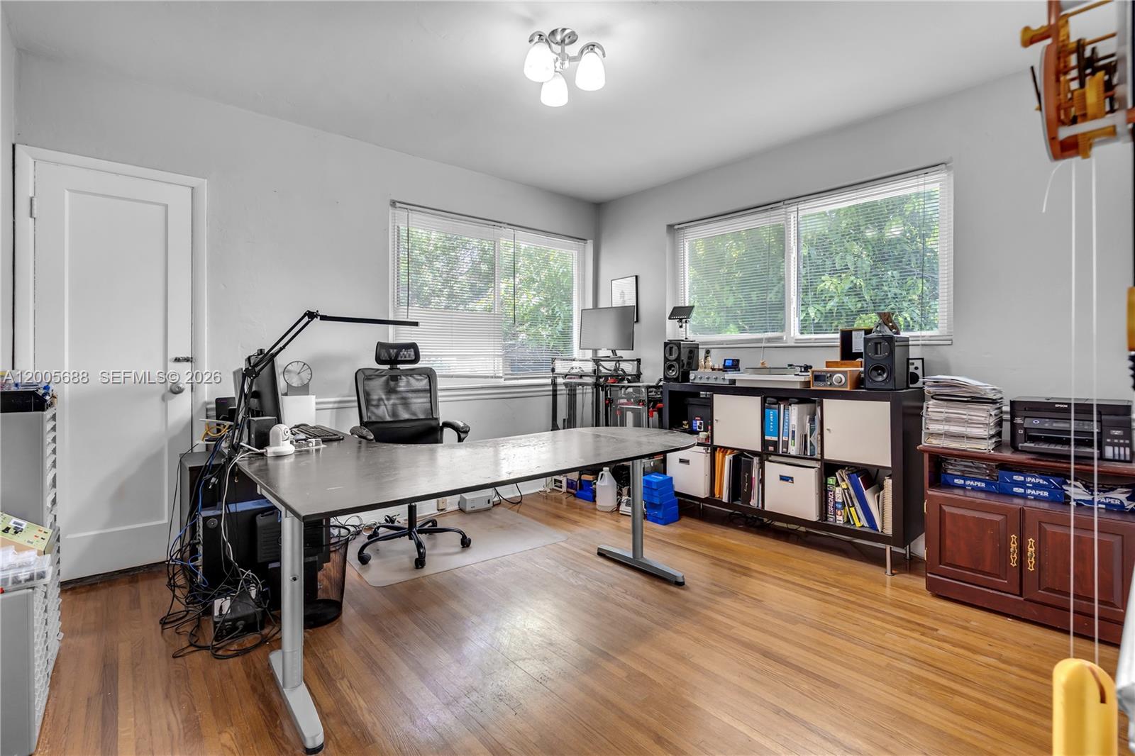 MIAMI SHORES SEC 5 - Residential