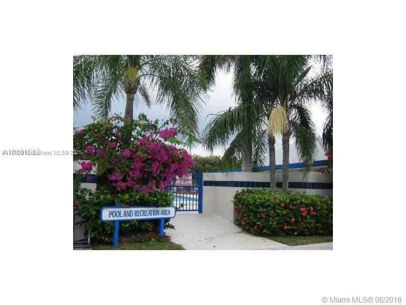 Rental Property at 5201 Sw 31st Ave 225, Dania Beach, Miami-Dade County, Florida - Bedrooms: 4 
Bathrooms: 2  - $2,950 MO.