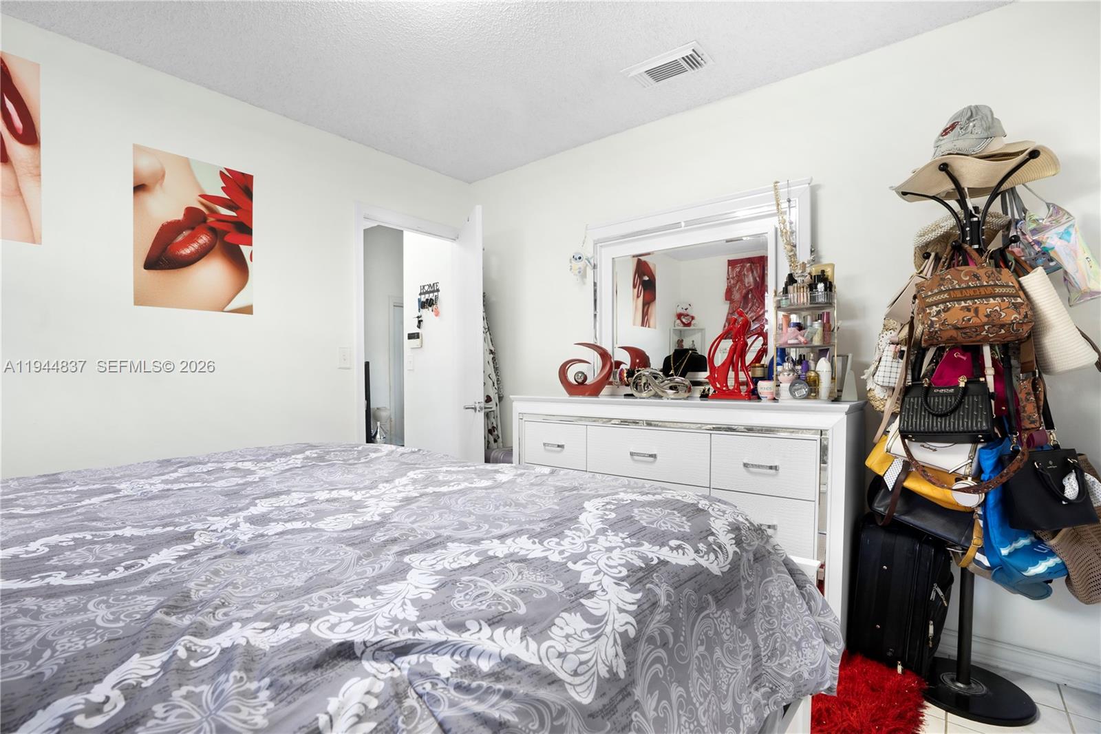 POL0MO HOMES SEC 2 - Residential