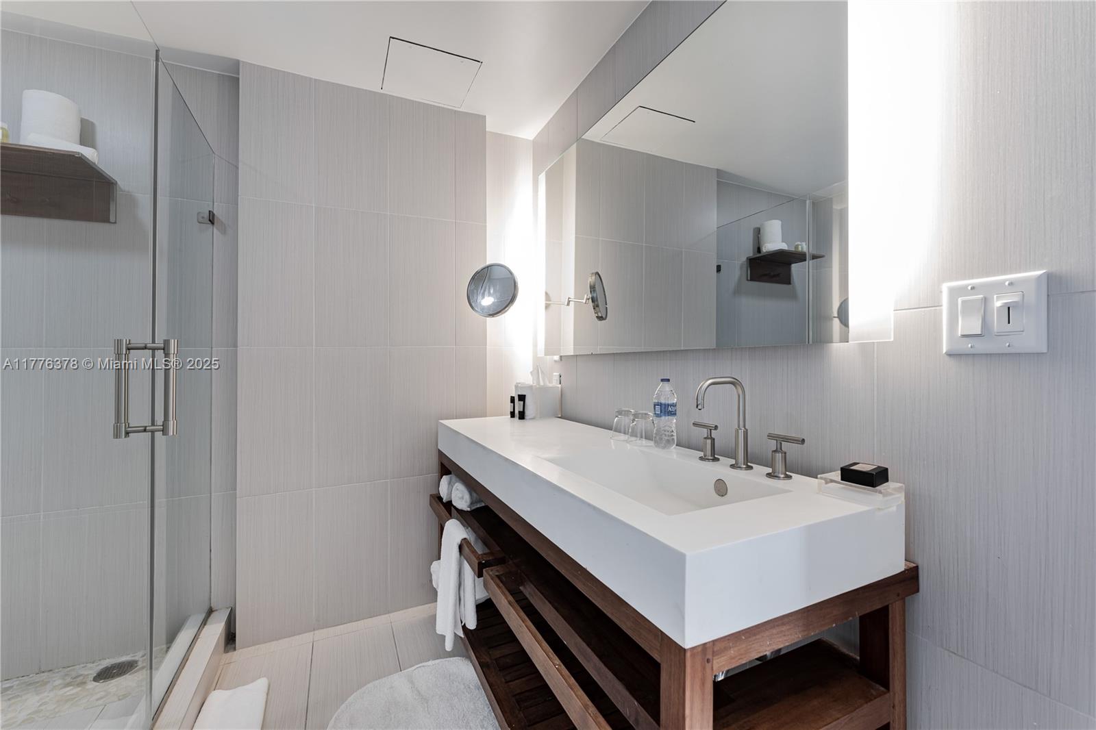 FORT LAUDERDALE RESIDENCE - Residential