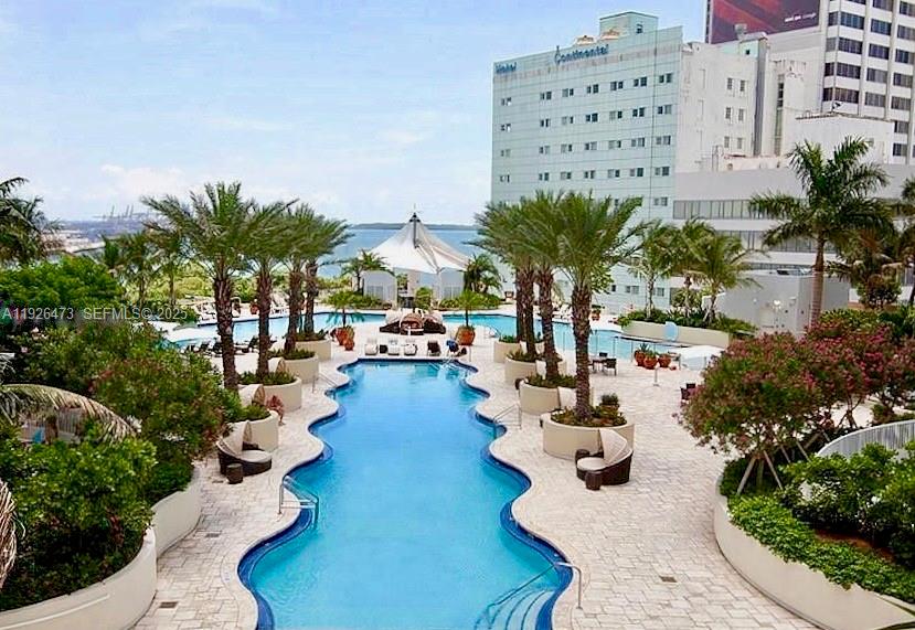 Vizcayne Condo North - Residential